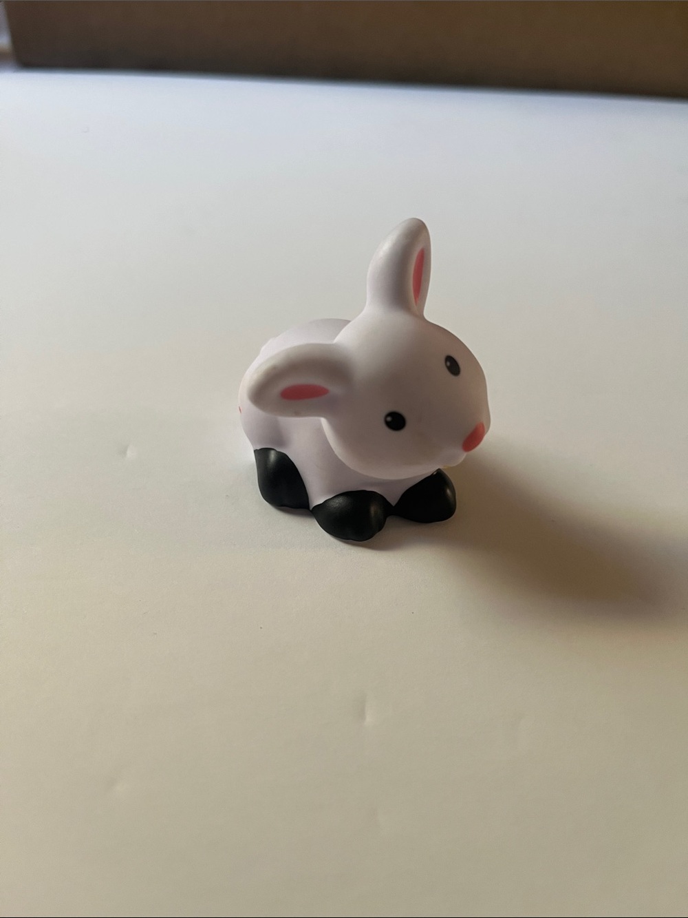 Fisher Price Little People White Black Bunny Rabbit Animal Easter Farm Zoo Ark